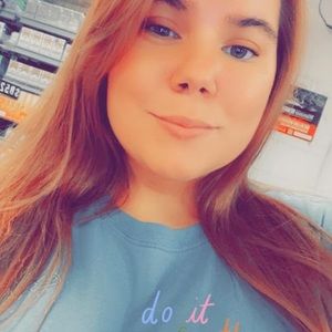 Meet your Posher, Savannah